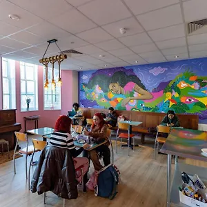 hostel-hostelle-women-only.brighton-hotels-england.com/