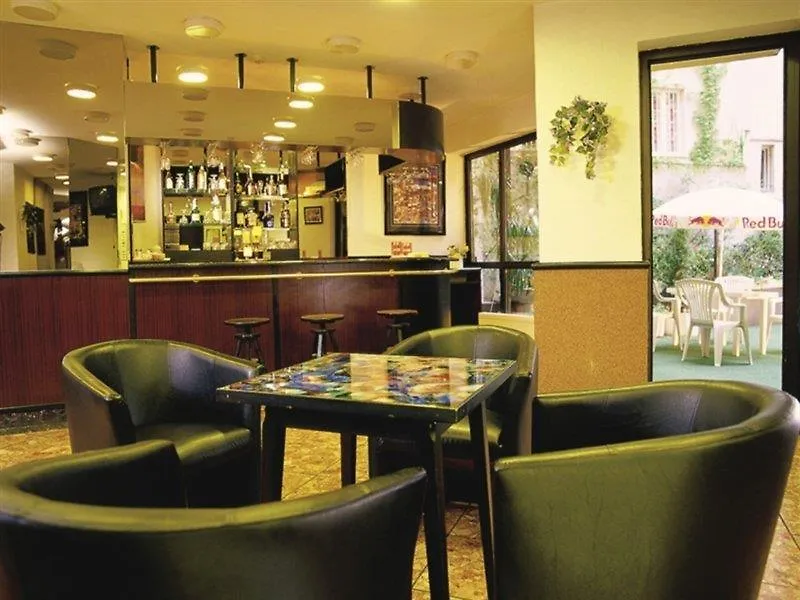 Thomas Hotel בודפשט 3*,