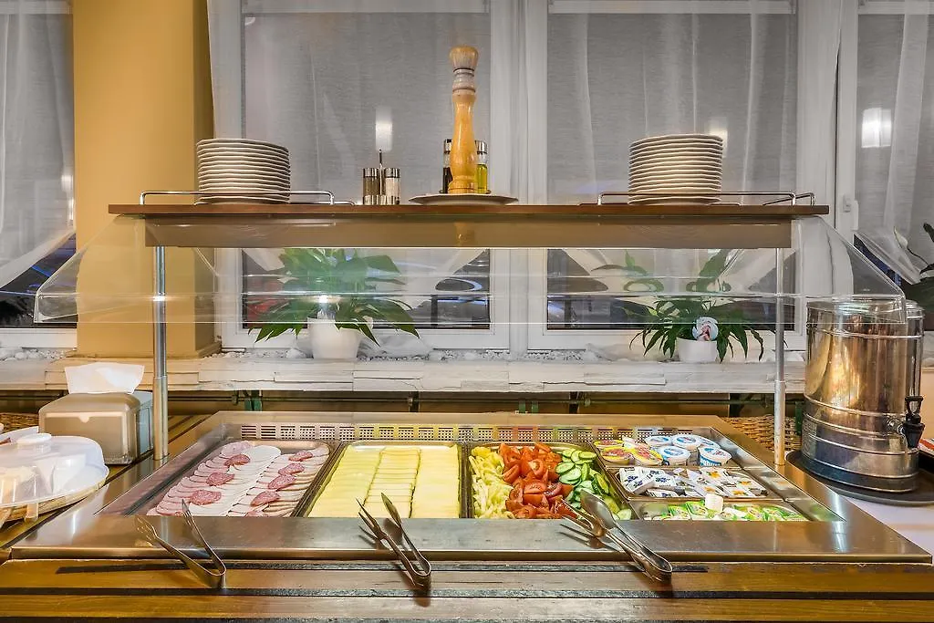 Thomas Hotel Budapest 3*,