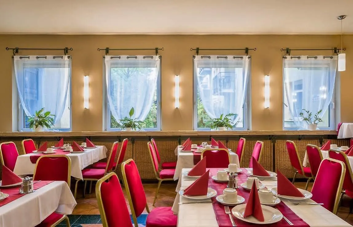 Thomas Hotel Budapest 3*,